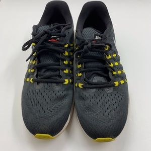 Nike Air Zoom Vomero 11 (men)